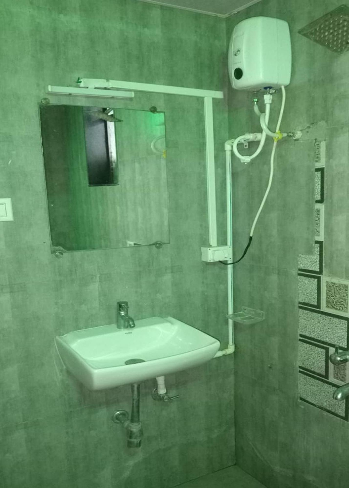 Turning Point Resort Kasara Luaran gambar